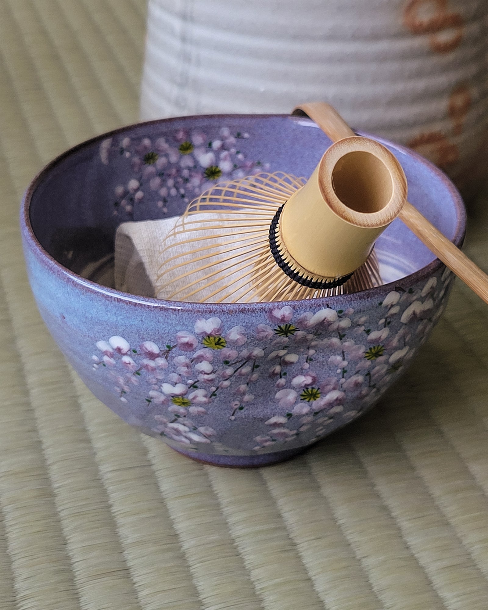 Purple Weeping Sakura Chawan – Tezumi
