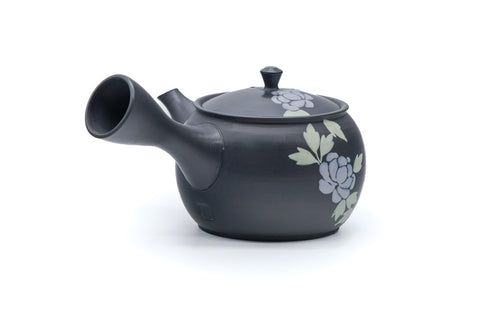 Tezumi — Japanese Kyusu - Grey Camellia Tokoname Teapot - 250ml — top-down view of the lid