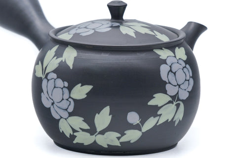 Tezumi — Japanese Kyusu - Grey Camellia Tokoname Teapot - 250ml — closeup of the decoration
