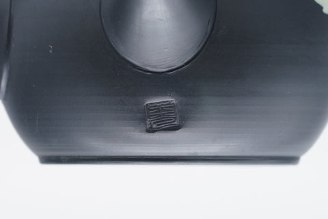 Tezumi — Japanese Kyusu - Grey Camellia Tokoname Teapot - 250ml — closeup of the base