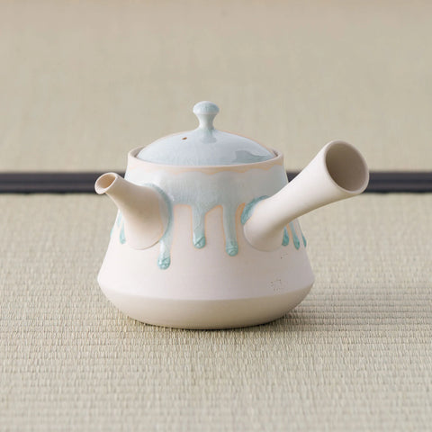 Ash-glazed Mt. Fuji Tokoname Teapot - 230ml