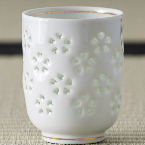 Sakura Crystal Carving Porcelain Yunomi - 190ml