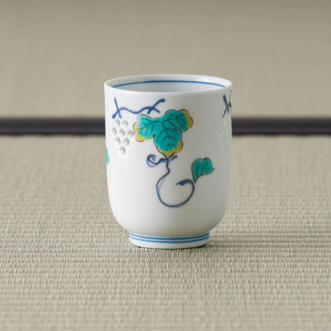 Grapes Crystal Carving Porcelain Yunomi - 190ml