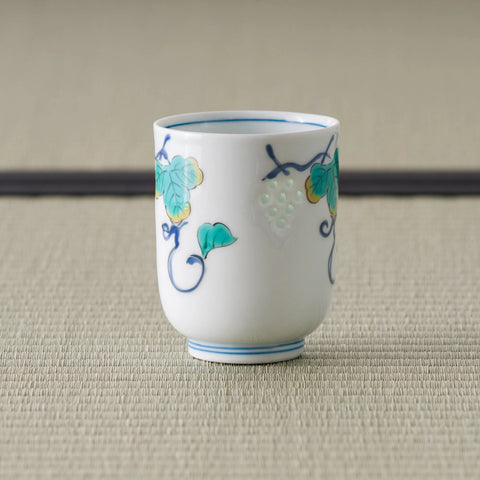 Grapes Crystal Carving Porcelain Yunomi - 190ml
