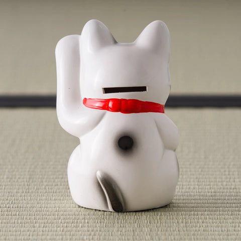 Maneki Neko - Beckoning Cat Piggy Bank