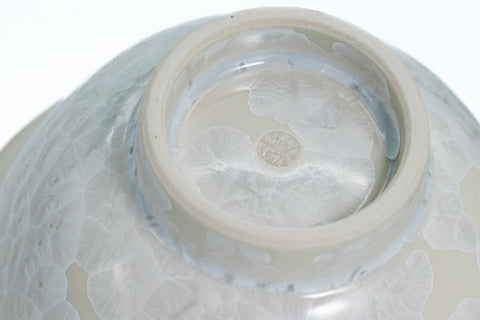 Silvery White Hanakessho Crystal Glaze Yunomi - 150ml