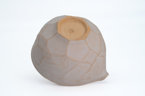 Matte White Faceted Spouted Matcha Bowl