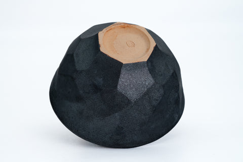 Matte Black Faceted Spouted Matcha Bowl