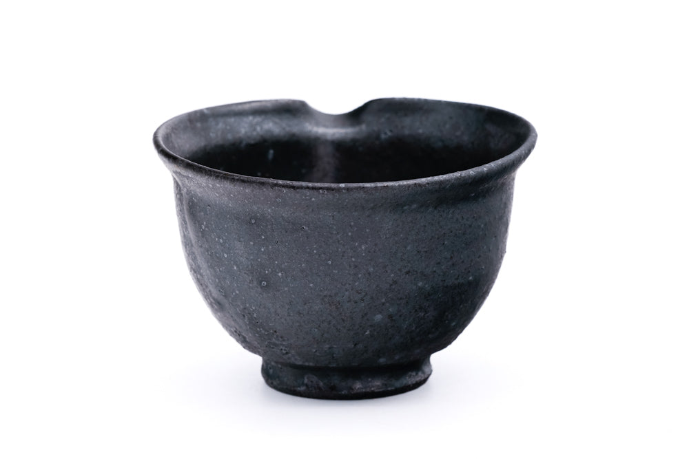 Black Matte Spouted Matcha Bowl - Thumbnail 4