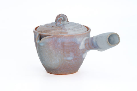 Two-tone Purple Hagi-yaki Teapot - side view of the kyusu