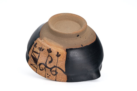 Kuro-Oribe Spouted Matcha Bowl - 350ml