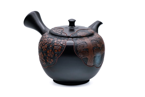 Shōchikubai Engraved Kokudei Tokoname Teapot - 250ml