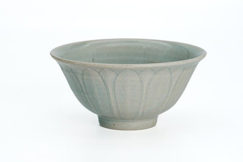 Celadon Lotus Petal Chawan