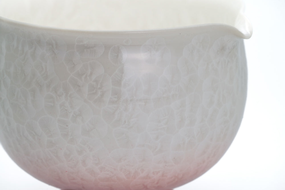 Touan Pink Gradient Hanakessho Crystal Glaze Spouted Matcha Bowl - Thumbnail 4