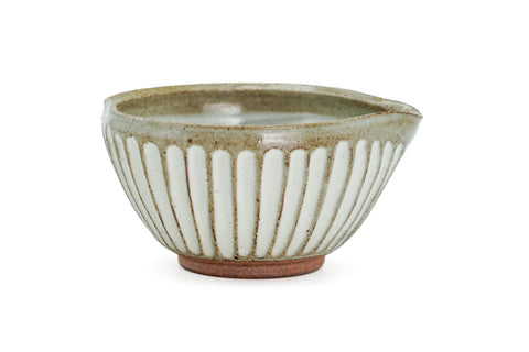 Shinogi Spouted Matcha Bowl