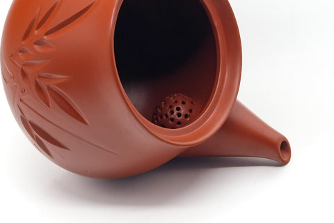 Tezumi — Japanese Kyusu - Bamboo Engraved Tokoname Teapot - 340ml — side profile showing the spout and handle