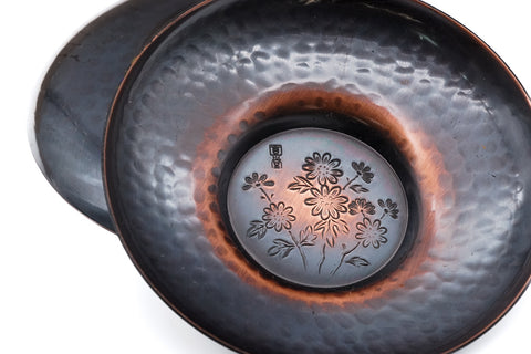 Japanese Chataku - Set of 5 Unique Metal Tea Saucers and Scoop in Wooden Box