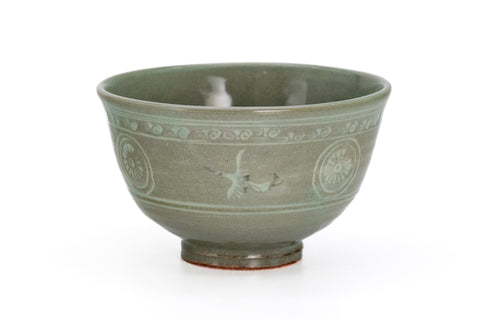 Korean Inlaid Celadon Kyo-yaki Chawan