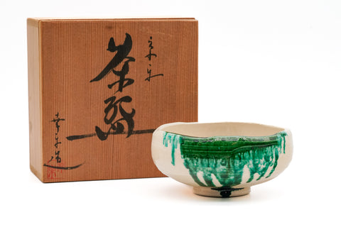 Japanese Matcha Bowl - White Green Drip-Glazed Raku-yaki Chawan