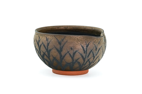 Kurokinsai Spouted Matcha Bowl