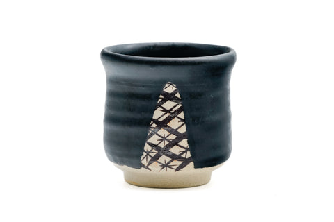 Lily of the Valley Kuro-Oribe Yunomi - 150ml