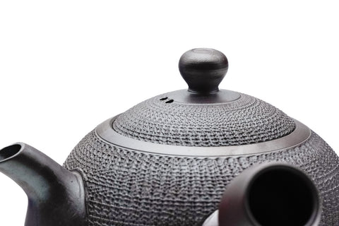 Round Shidei Tochiri Banko-yaki Teapot - 300ml