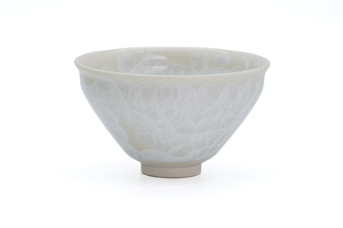Silvery White Hanakessho Crystal Glaze Tenmoku Chawan
