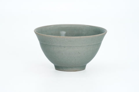 Celadon Peony Leaves Kumidashi Teacup - 80ml