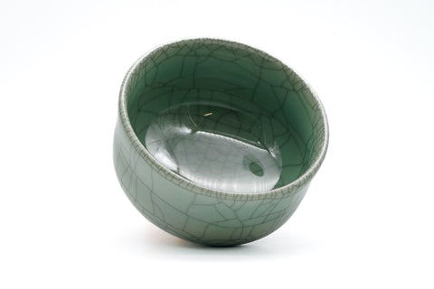 Japanese Matcha Bowl - Crackled Celadon Glazed Chawan