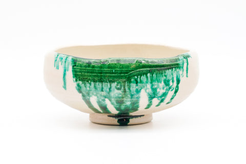 Japanese Matcha Bowl - White Green Drip-Glazed Raku-yaki Chawan