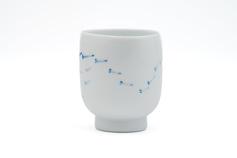 Japanese Teacup - Triangular Medaka Arita-yaki Yunomi - 180ml