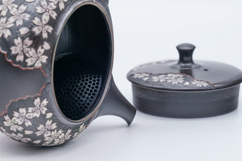 Plum Blossom Engraved Kokudei Tokoname Teapot - 200ml