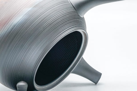 Large Yohen Kokudei Tokoname Teapot - 600ml