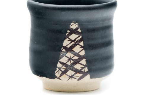 Lily of the Valley Kuro-Oribe Yunomi - 150ml