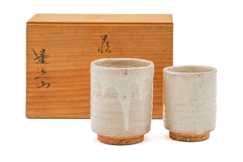Japanese Teacups - Pair of Beige Drip-Glazed Meoto Hagi Yunomi