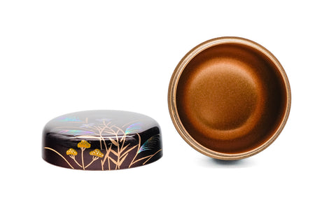 Akigusa Natsume - Autumn Plants Lacquer Tea Caddy