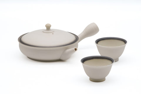 Tea Set - Flat Tokoname Kyusu with Two Gyokurowan