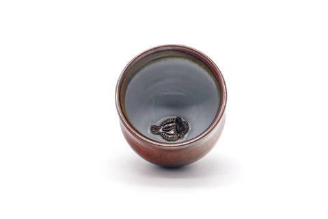 Tezumi — Japanese Teacup - Red Speckled Fish Yunomi - 160ml — front view from another angle