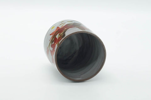 Tezumi — Japanese Teacup - Grey Hakeme Red Momiji Yunomi - 200ml — three-quarter view