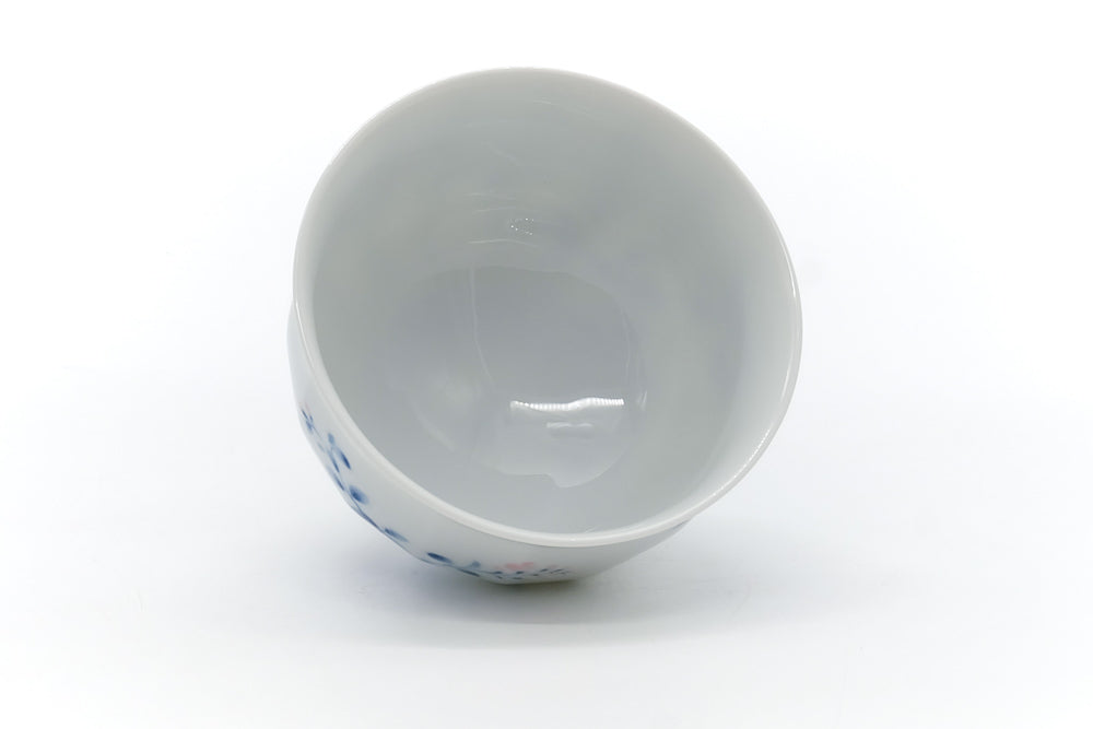 Japanese Teacup - Blue Floral Arita Porcelain Lidded Yunomi - 170ml