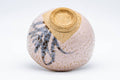 Japanese Matcha Bowl - Pink Shino Mino-yaki Chawan - 475ml - underside view showing the unglazed foot ring (kodai)