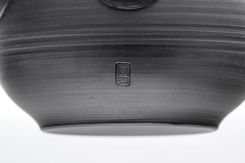 Sujihiki Kokudei Nasu-gata Tokoname Teapot - 270ml