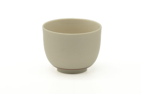 Tezumi — Japanese Teacup - Red Floral Kutani-yaki Yunomi - 140ml — front view from another angle