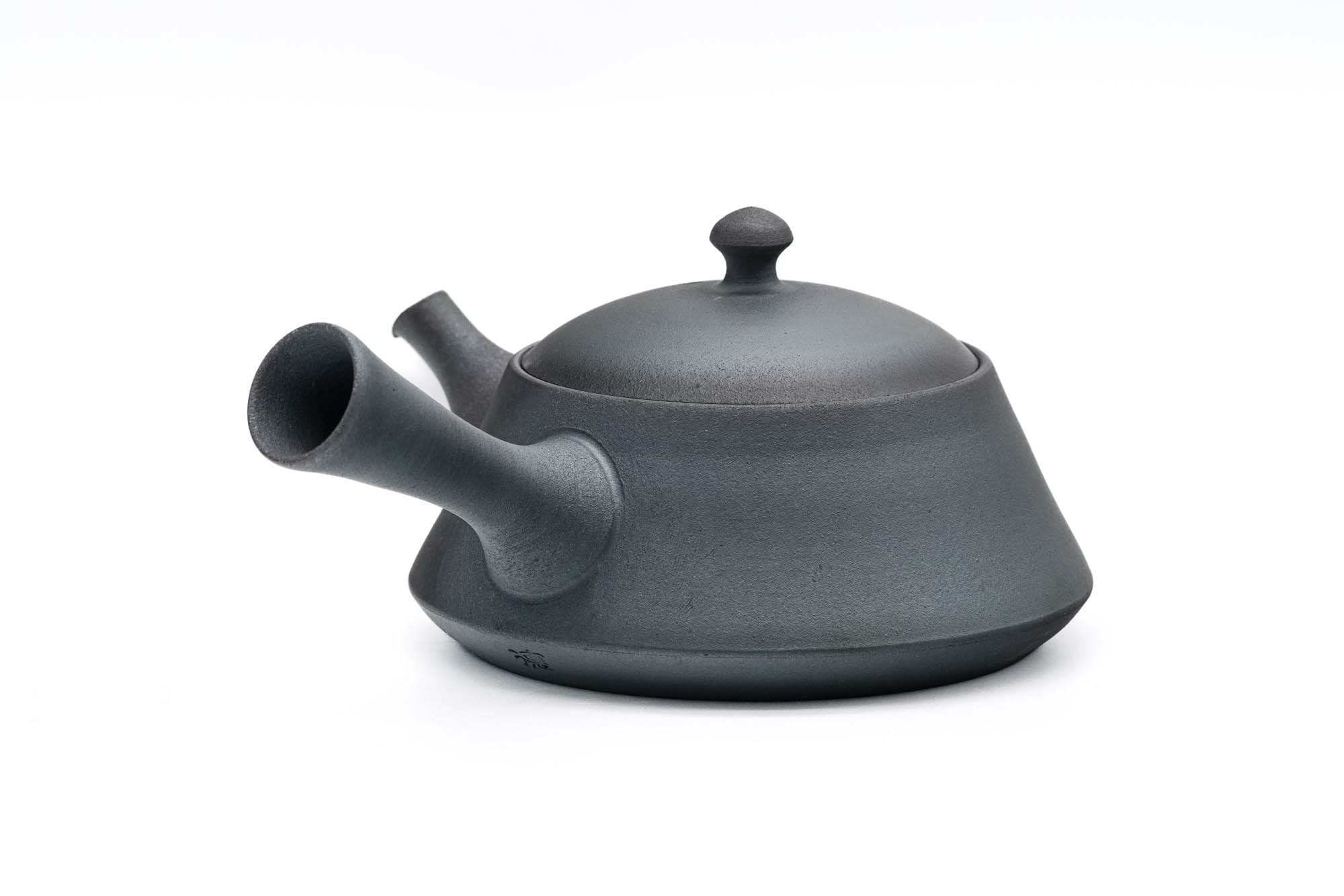 Japanese Kyusu - 藤田徳太 Fujita Tokuta - Trapezoidal Black Tokoname-yaki Teapot - 200ml