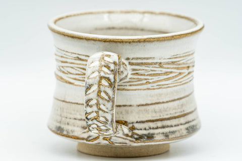 Tezumi — Japanese Teacup - Carved Exterior White Glazed Rear-Handled Ushirode Yunomi - 110ml — inverted showing the foot ring