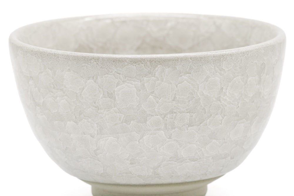Japanese Matcha Bowl - 岡山純三 Okayama Junzō -  Grey Ice-Crack Celadon Chawan