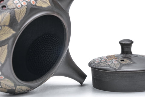 Hydrangea Layered Tokoname Teapot - 200ml