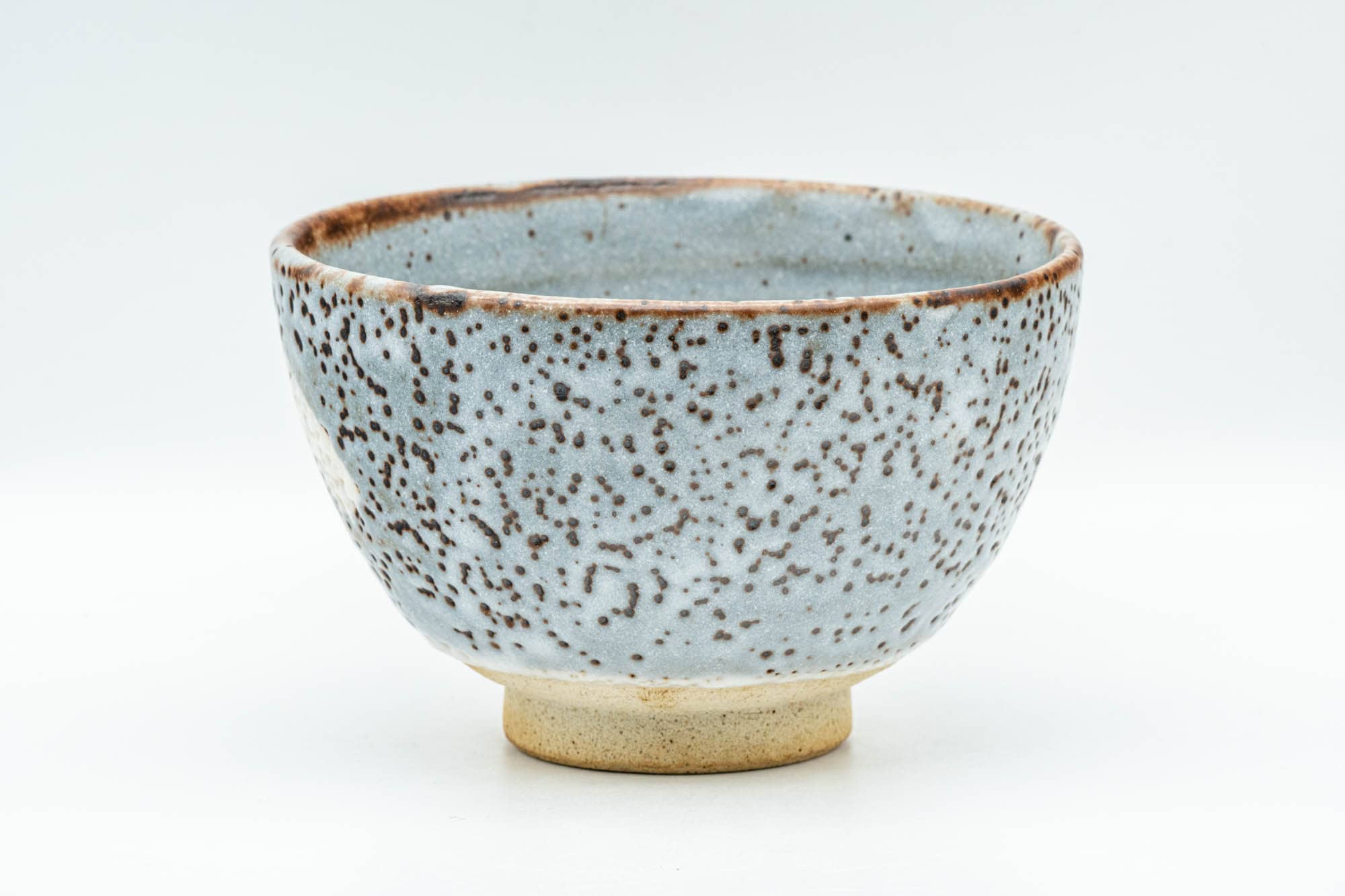 Japanese Matcha Bowl - Blue White Shino Glazed Sugi-nari Chawan - 350ml - Tezumi