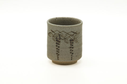 Japanese Teacup - Grey Grapevine Yunomi - 185ml