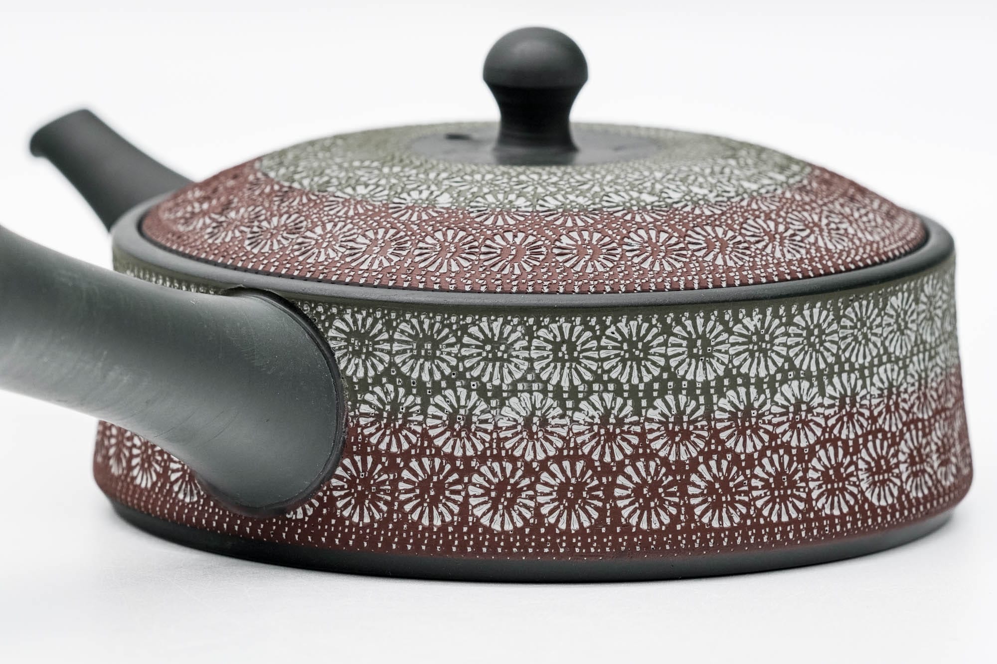 Japanese Kyusu - 磯部輝之 Teruyuki Isobe - Floral Mishima Kokudei Tokoname-yaki Teapot - 200ml